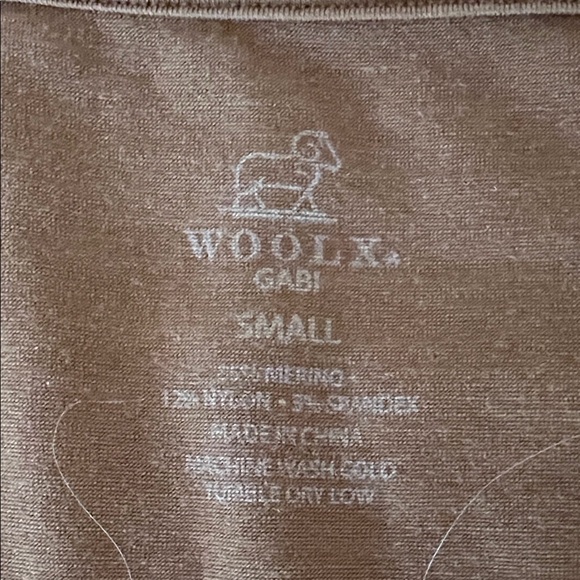 Woolx Gabi Tunic Top - Picture 2 of 3